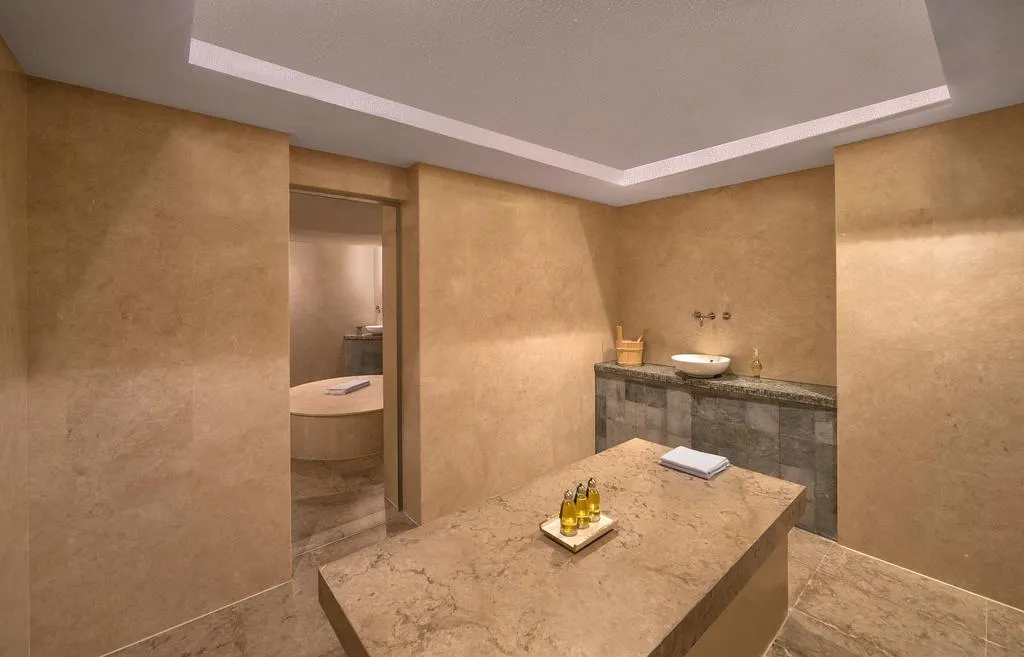 Sports and Entertainment, Hyatt Regency Creek Heights Residences, Dubai
