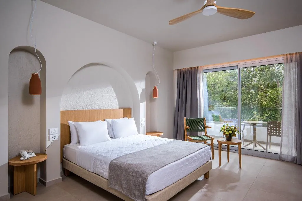 DOUBLE DELUXE Room, South Coast Hotel, Crete