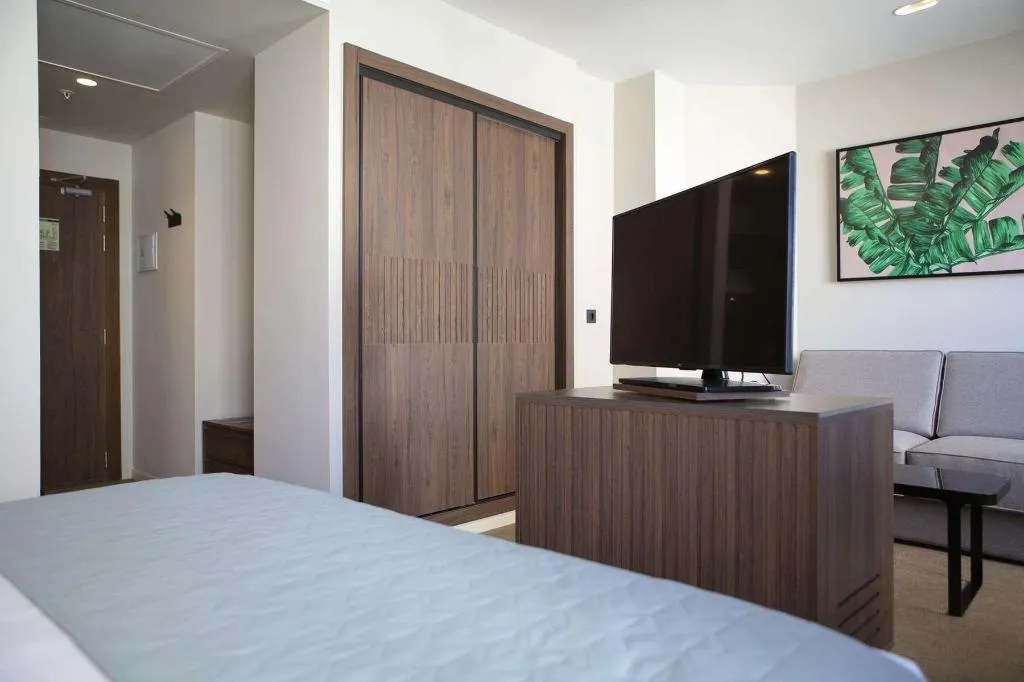 Room, Hotel Riu Plaza España, Madrid