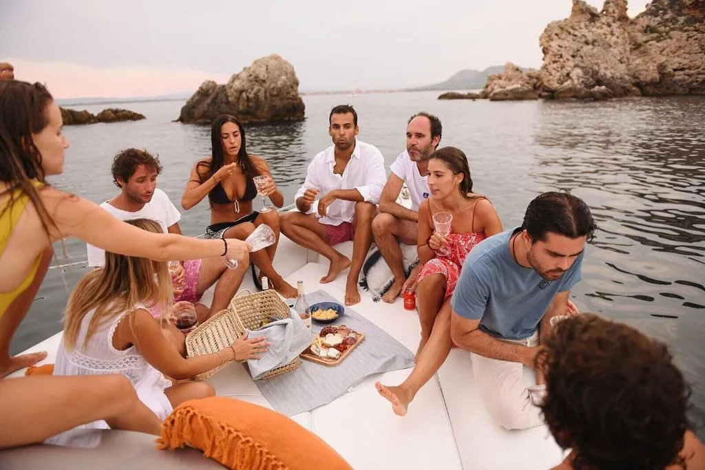 Sports and Entertainment, Marconia Boutique Residence, Costa Brava