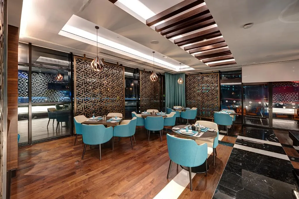 Restaurant, Novotel Sharjah Expo Centre, Dubai