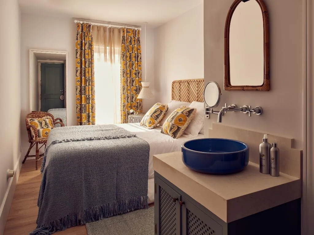 SINGLE STANDARD Room, Cristine Bedfor, Menorca