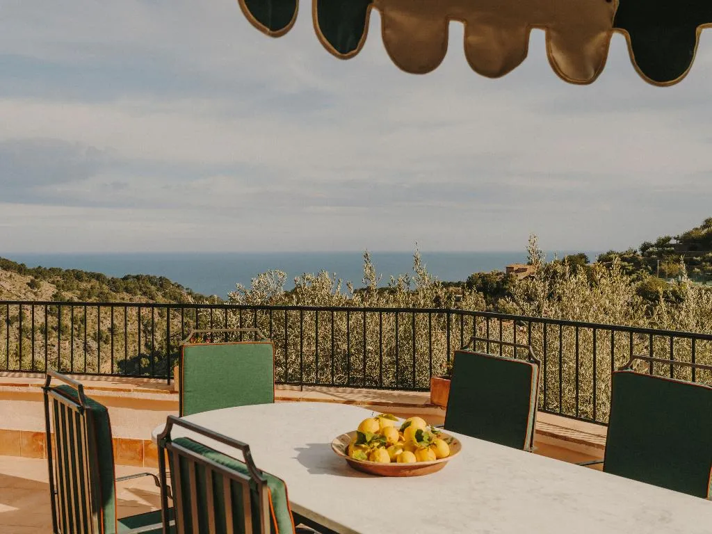 VILLA STANDARD Room, La Residencia, A Belmond Hotel, Mallorca, Majorca