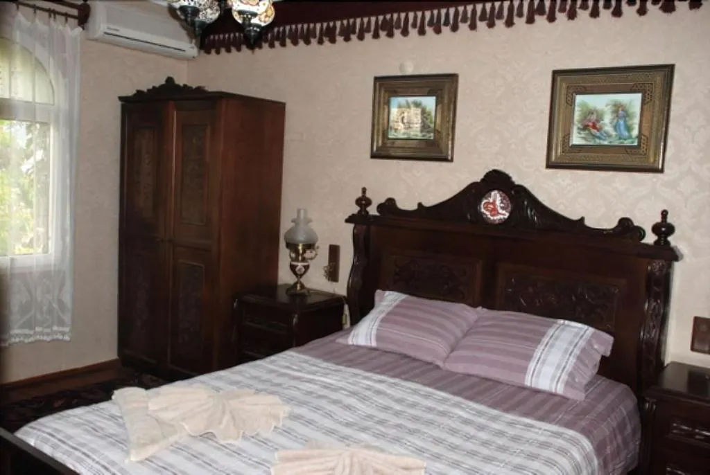 Room, Bella, Izmir