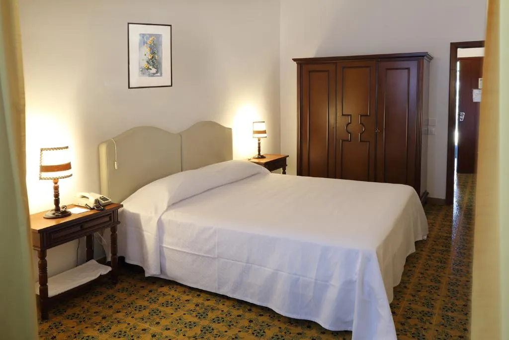 Double or Twin COMFORT Room, Lido Mediterranee, Taormina