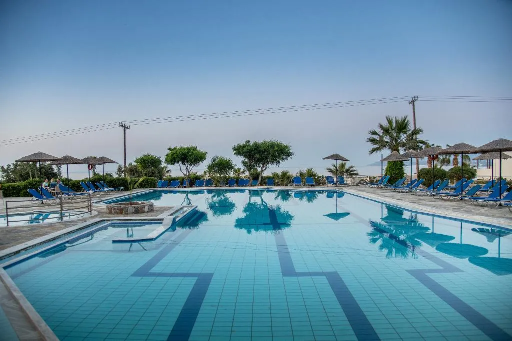 Pool, Semiramis Village, Crete