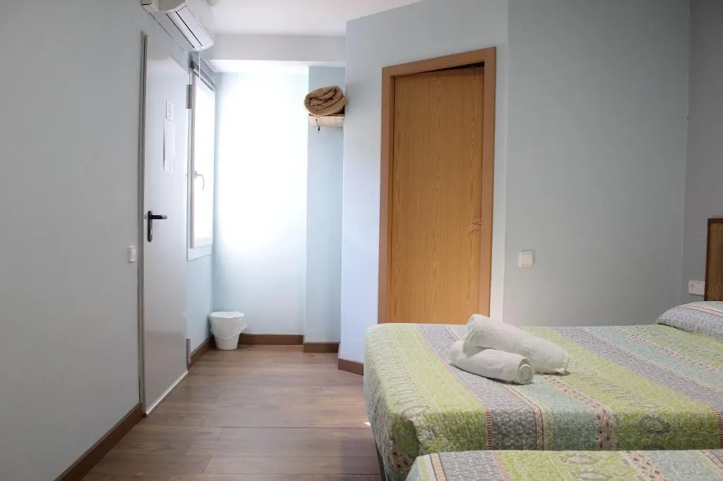 Room, L'Hostalet d'Arenys de Mar, Barcelona