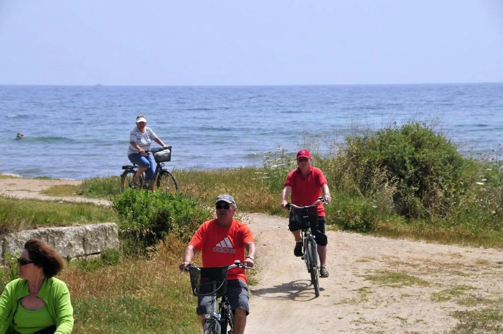 Sports and Entertainment, Hipotels Apartamentos Cala Bona, Majorca
