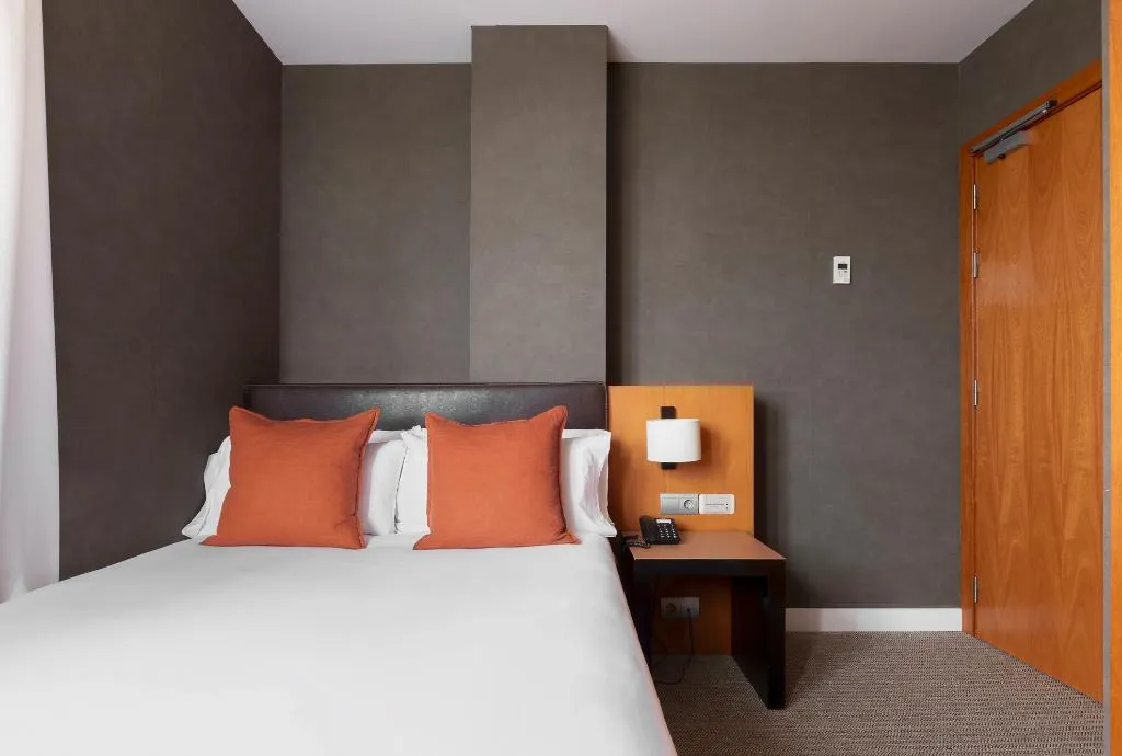 SINGLE SUPERIOR Room, Hotel Sant Just, Barcelona