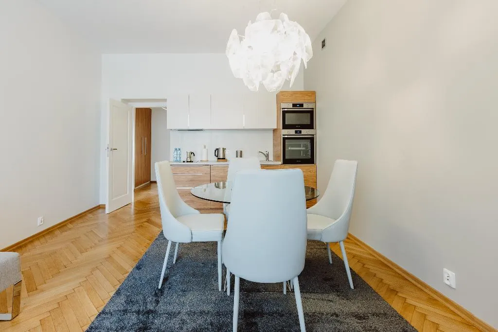 APARTMENT CAPACITY 4 ONE BEDROOM Room, 4Seasons Apartments Cracow, Krakow