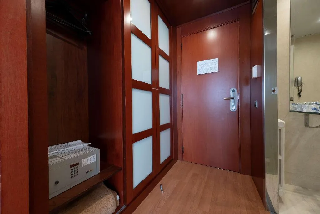 SINGLE STANDARD Room, Best Western Hotel Mediterraneo, Barcelona