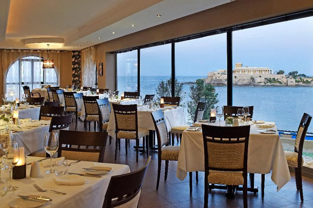 Restaurant, Corinthia Hotel St Georges Bay, Malta