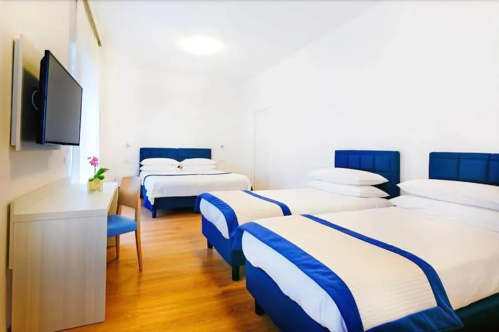 Room, Hotel Aequa, Naples