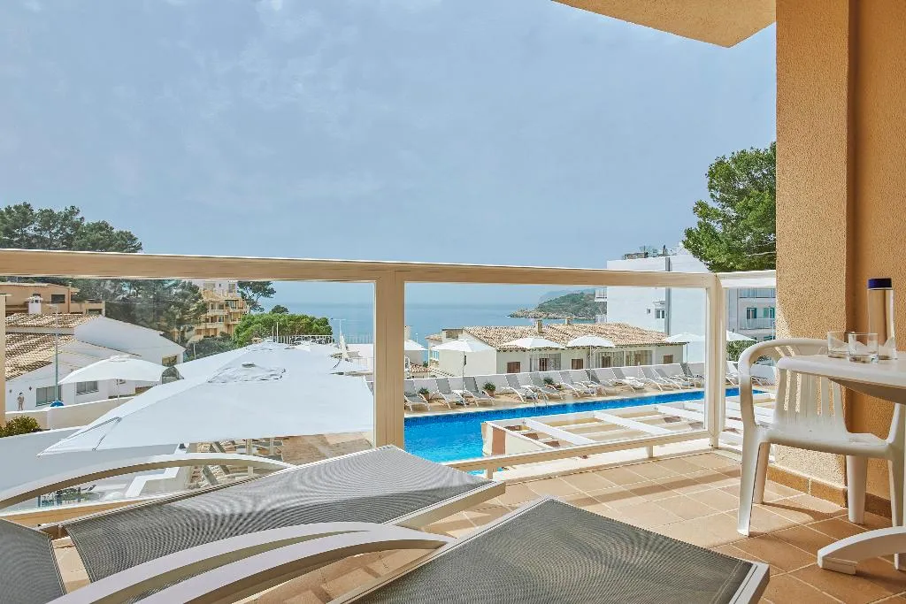 STUDIO STANDARD Room, Universal Aparthotel Don Camilo, Majorca