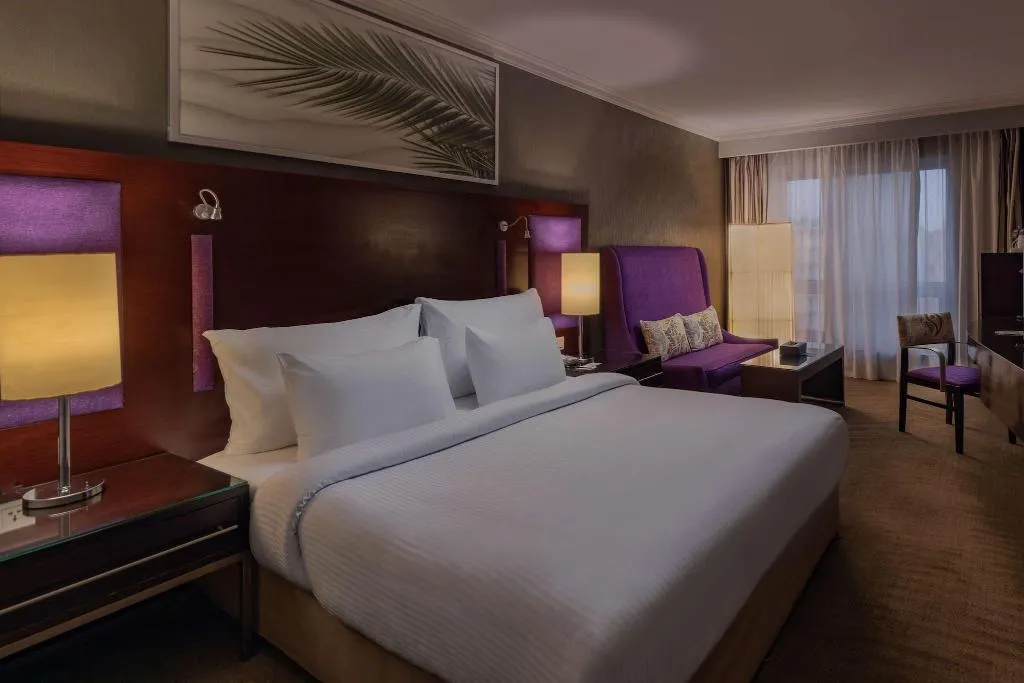 JUNIOR SUITE KING SIZE BED Room, Radisson Blu Cairo Heliopolis, Cairo