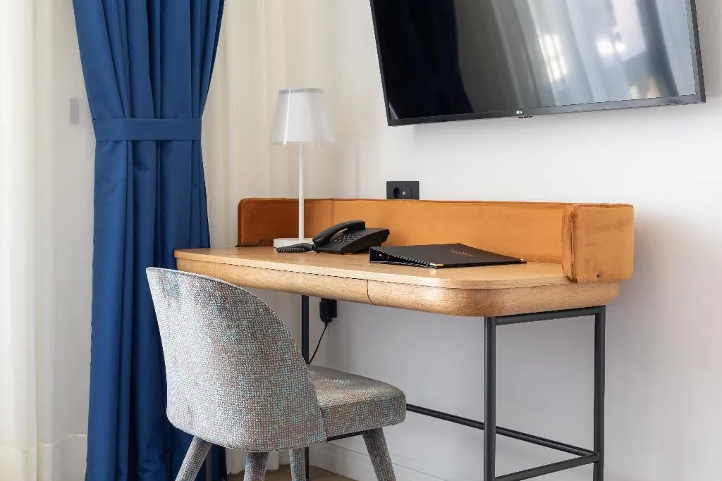 DOUBLE SUPERIOR SIDE SEA VIEW Room, Heritage Hotel Porin, Split