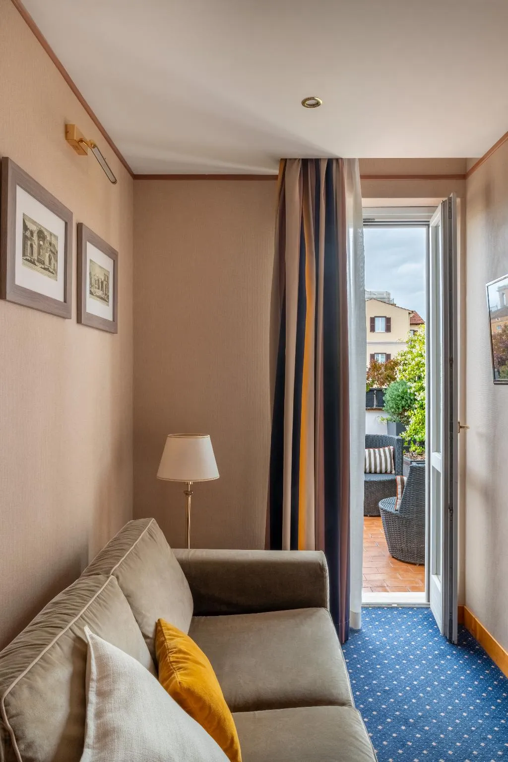 JUNIOR SUITE CLASSIC WITH TERRACE Room, Diocleziano, Rome