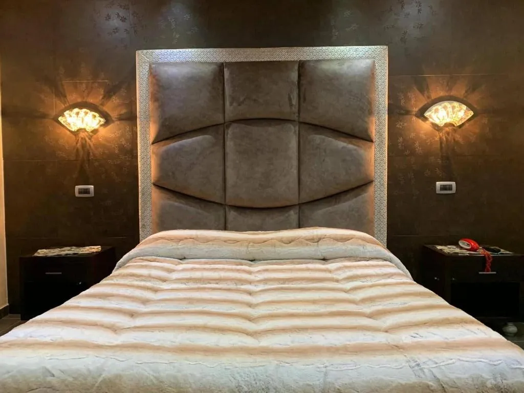 Room, Bellavista, Naples