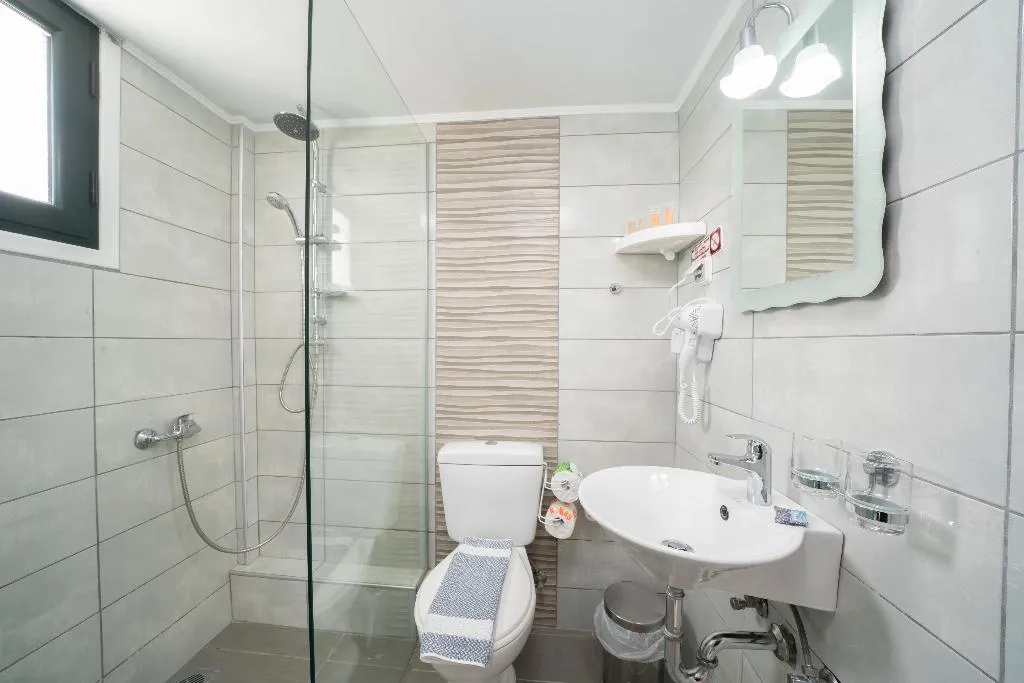 DOUBLE STANDARD Room, Xi Village, Kefallinia