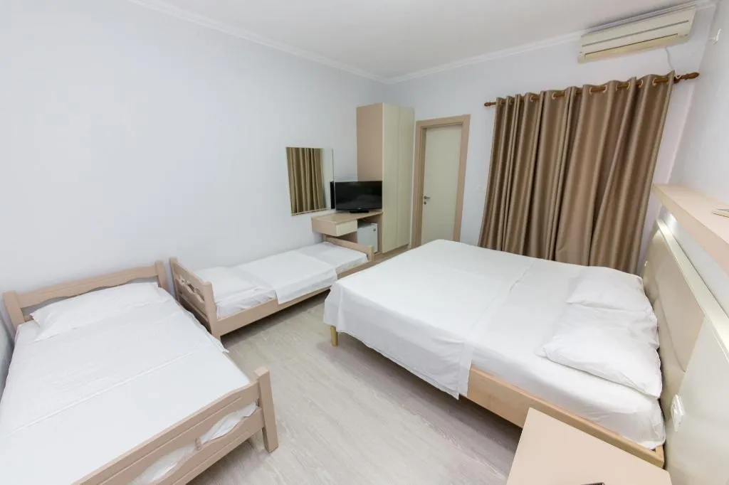 Room, Hotel Andi, Durres