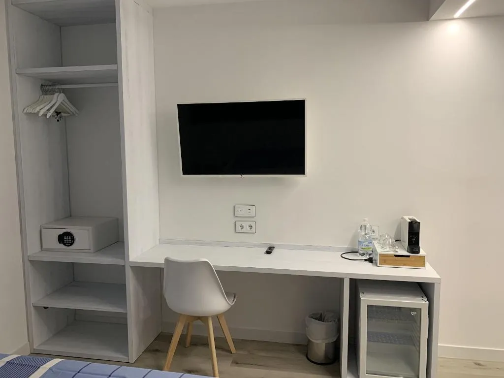 Room, Nerja Casual Rooms, Costa Del Sol