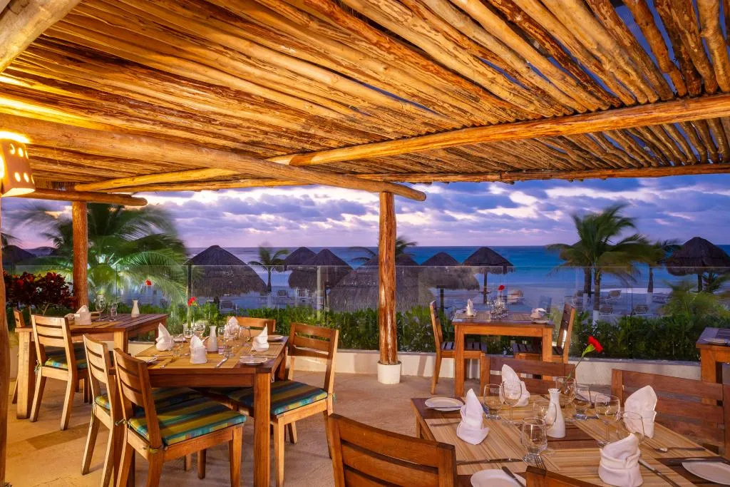 Restaurant, Krystal Cancun, Cancun Area