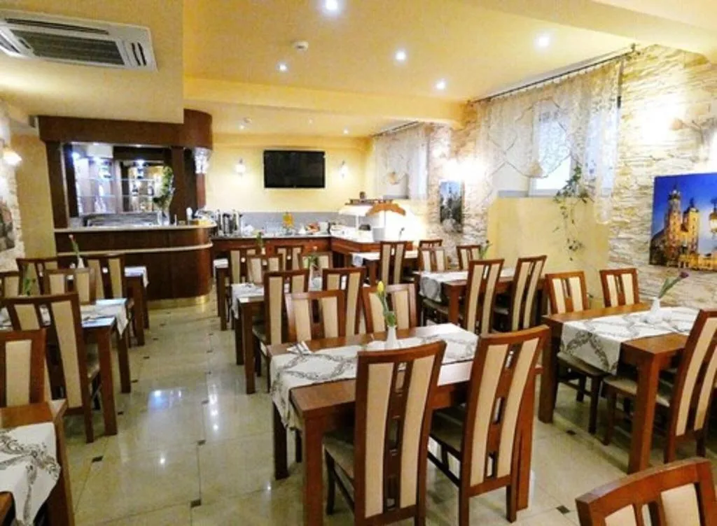 Restaurant, Aparthotel Adler, Krakow