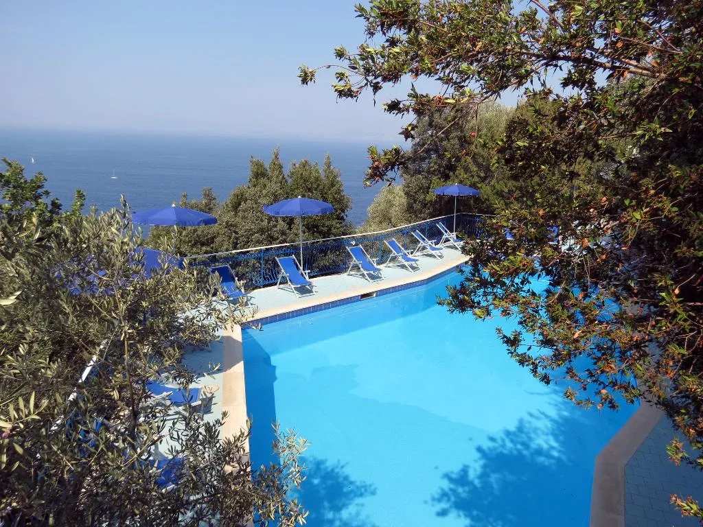 Pool, Baia Serena, Naples
