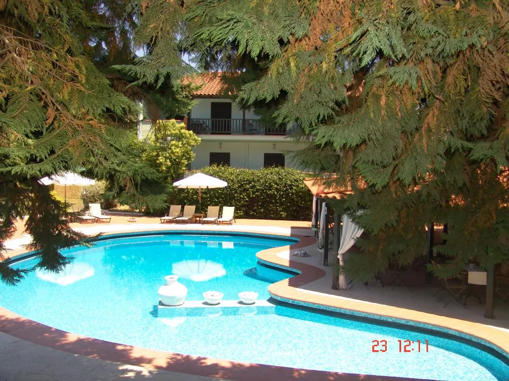 Pool, Eden, Halkidiki