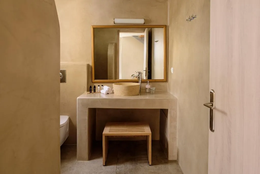 SUITE STANDARD Room, Aliter Suites, Santorini