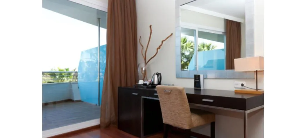Double or Twin PROMO Room, Senator Banus, Costa Del Sol