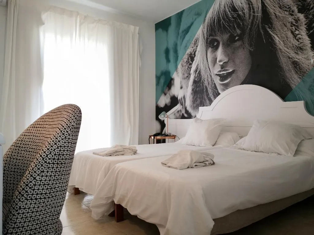 TRIPLE STANDARD Room, Hotel 4U, Majorca