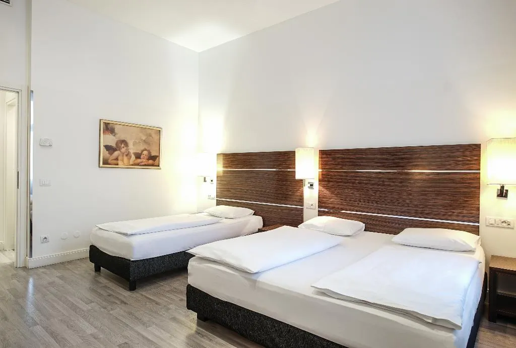 TRIPLE STANDARD Room, Assenzio Prague, Prague