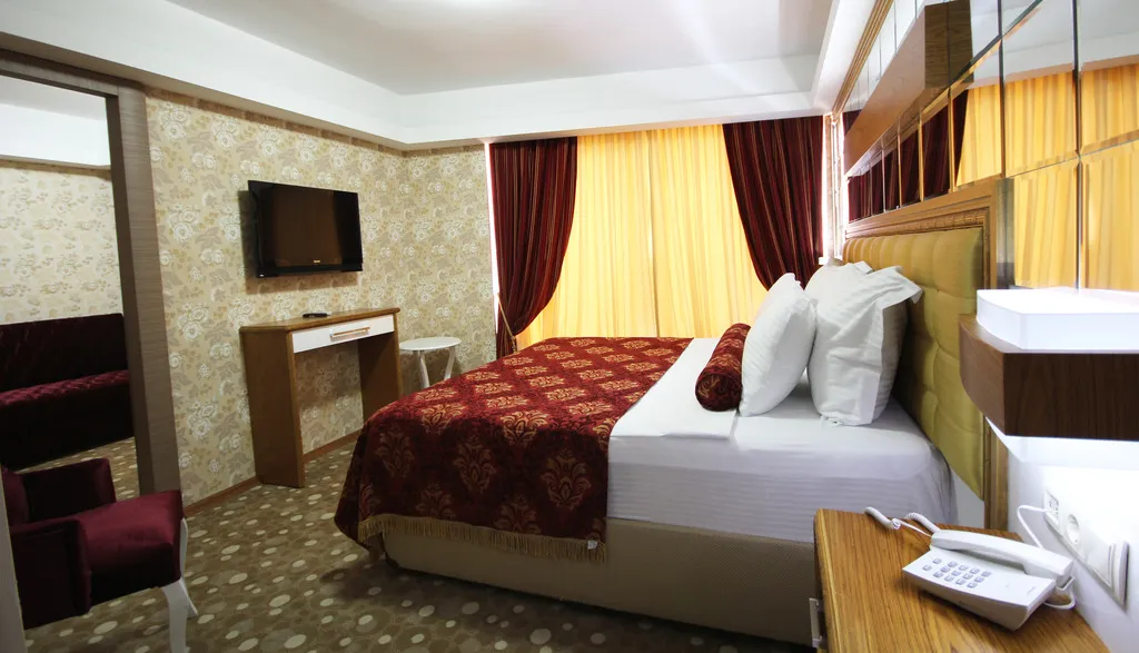 FAMILY ROOM STANDARD Room, Grand Corner Boutique Hotel, Izmir