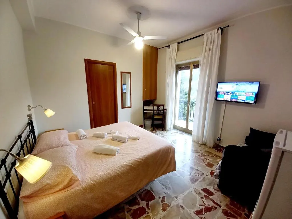 Room, Villa Artemide, Catania
