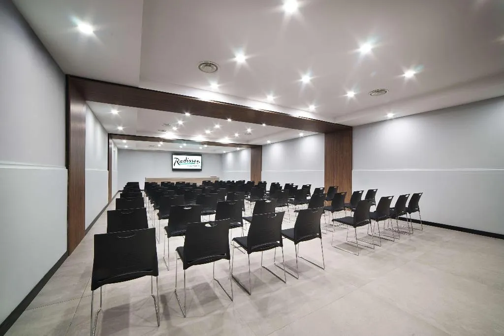 Conferences, Radisson Hotel Nola Naples, Naples