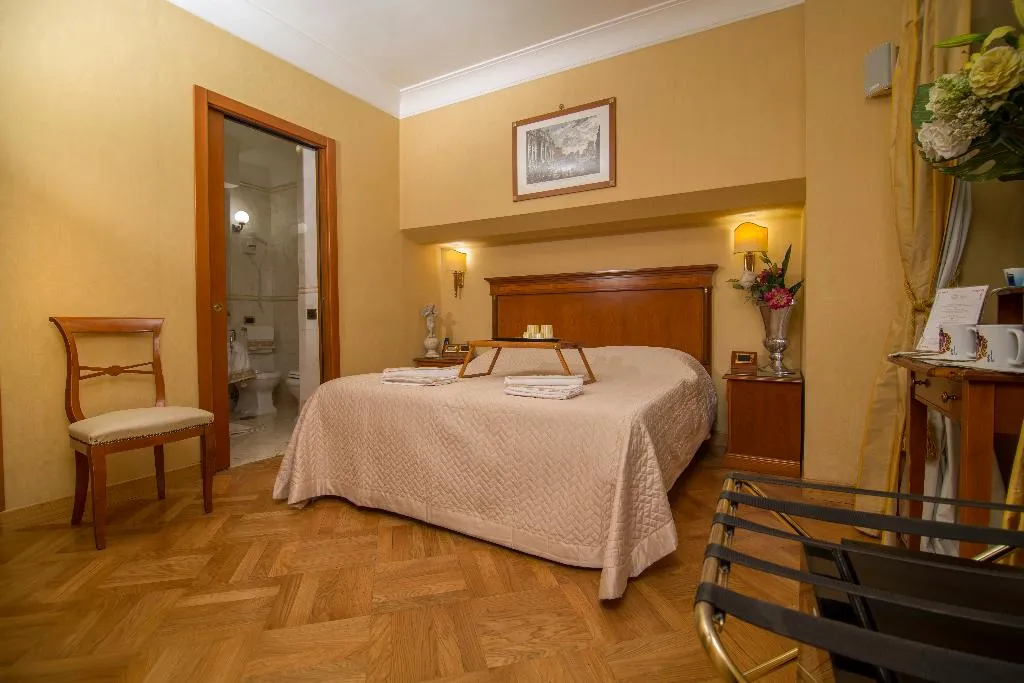 Double or Twin STANDARD Room, Luxury Rooms H 2000 Roma, Rome