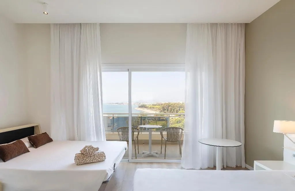 FAMILY ROOM SIDE SEA VIEW Room, Sol Marbella Estepona Atalaya Park, Costa Del Sol