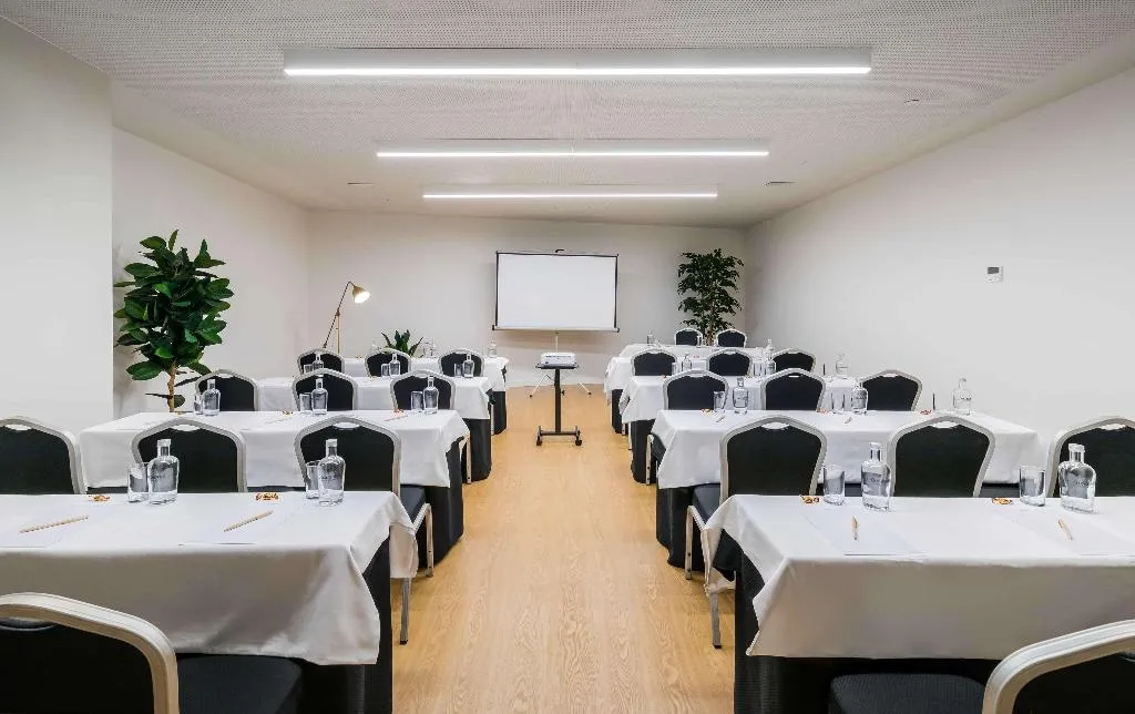 Conferences, Occidental Barcelona 1929, Barcelona