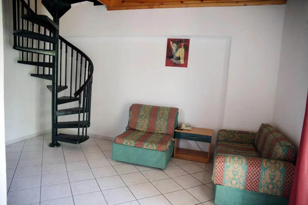 Room, Oula maisonettes, Corfu