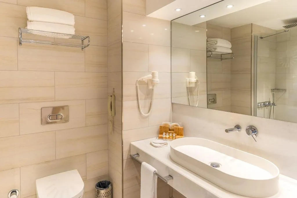 Room, On'Live Hotel, Izmir