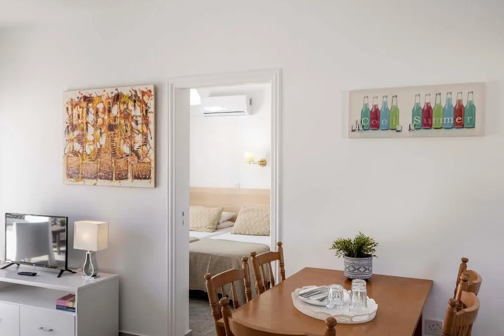 APARTMENT TWO BEDROOMS Room, Flouressia Gardens, Cyprus