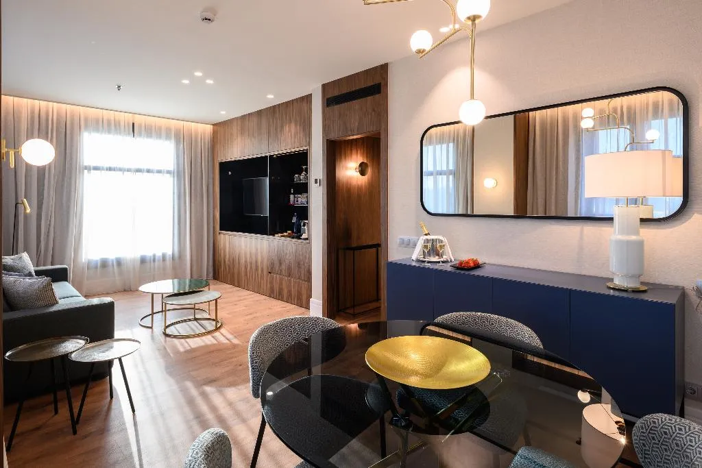 SUITE STANDARD Room, Catalonia Barcelona Plaza, Barcelona