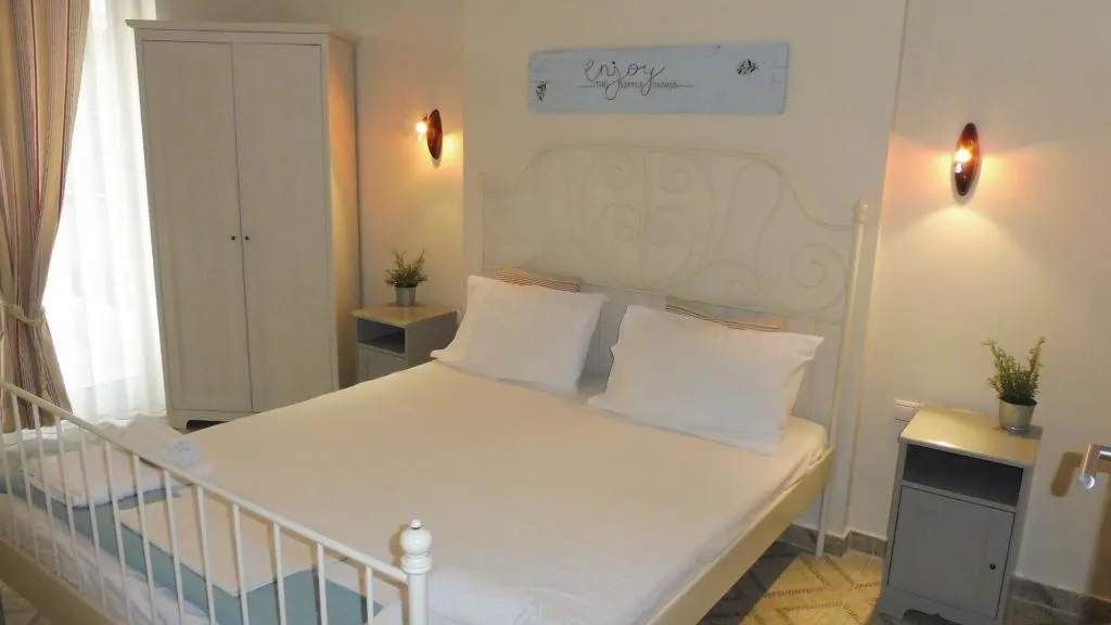 APARTMENT TWO BEDROOMS Room, Klio Apartments And Studios, Thessaloniki