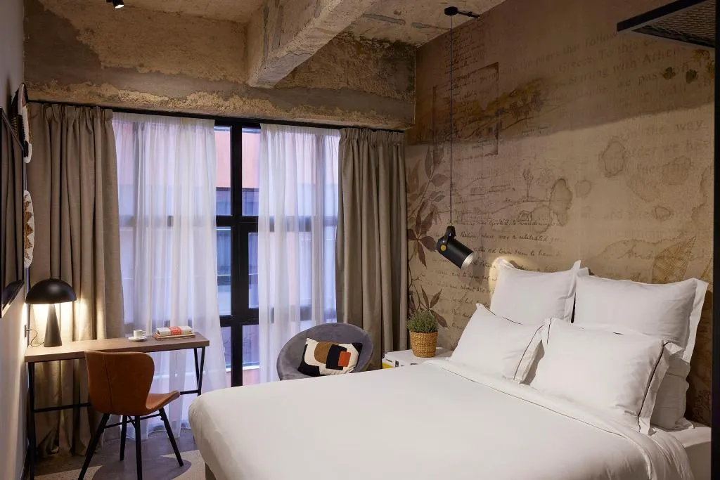 DOUBLE GUEST ROOM Room, Anise Aluma Athens, Tapestry Collection by Hilton, Athens