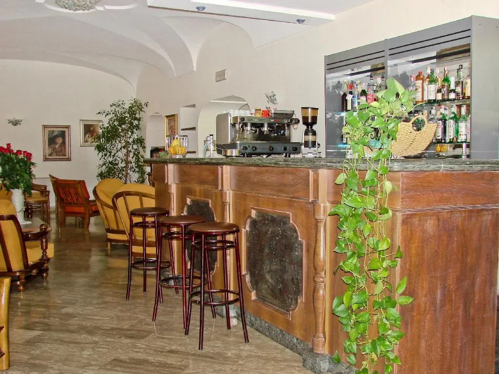 Bar, Hotel Internazionale, Naples