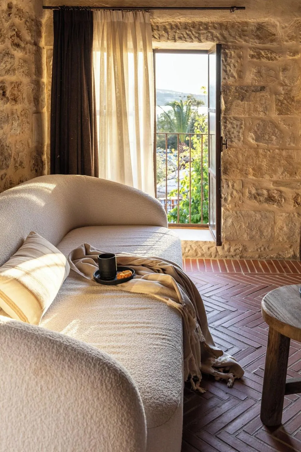 Room, Amalen Suites, Crete