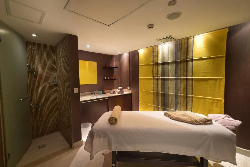 Sports and Entertainment, Radisson Blu Cairo Heliopolis, Cairo