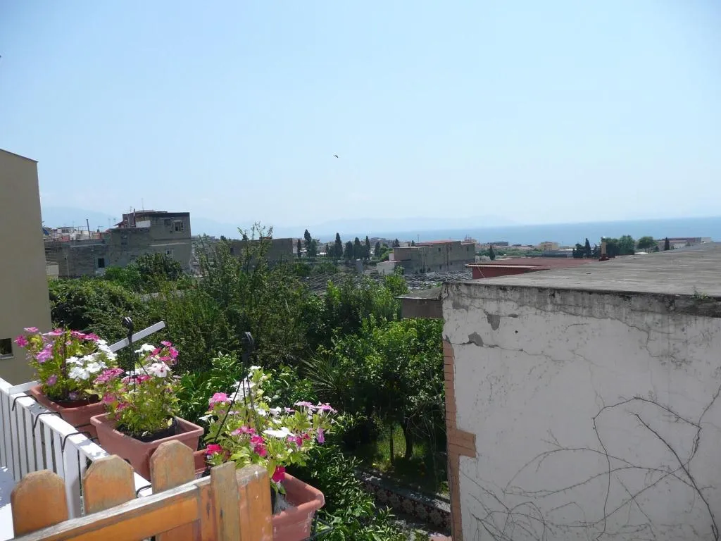General view, I Papiri, Naples