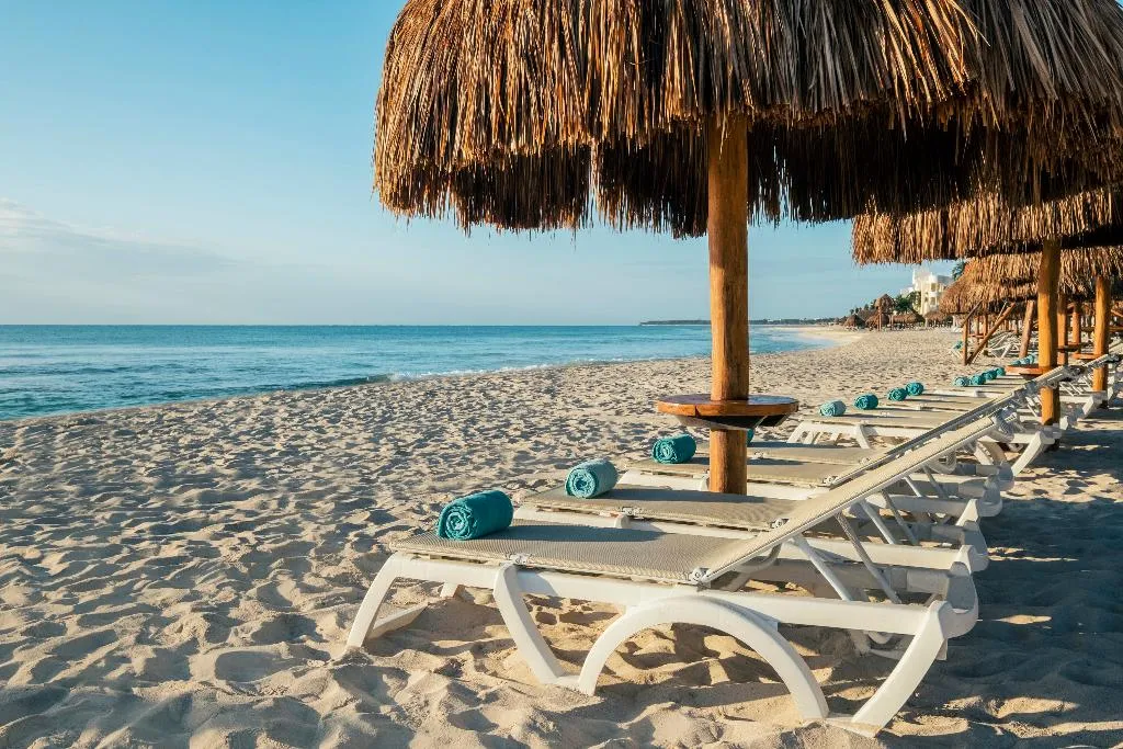 Beach, Iberostar Waves Paraiso del Mar All Inclusive, Cancun Area